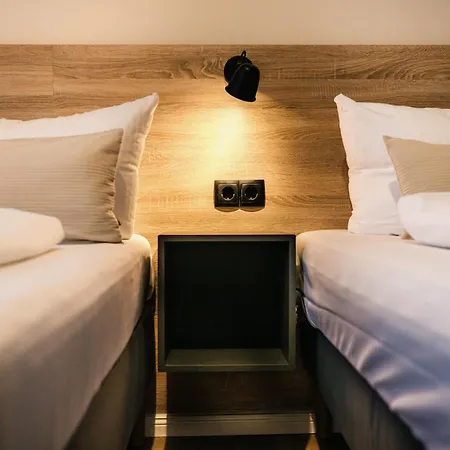 120qm Mygold 2 Bathrooms Balcony Up To 9 Guests 公寓 柏林