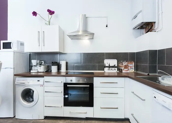 Dilo 120 Sqm 2 Baths Balcony 公寓