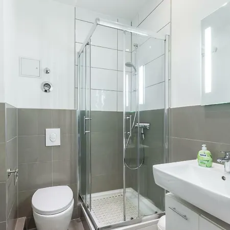 Dilo - Mygold 120 Sqm * ברלין