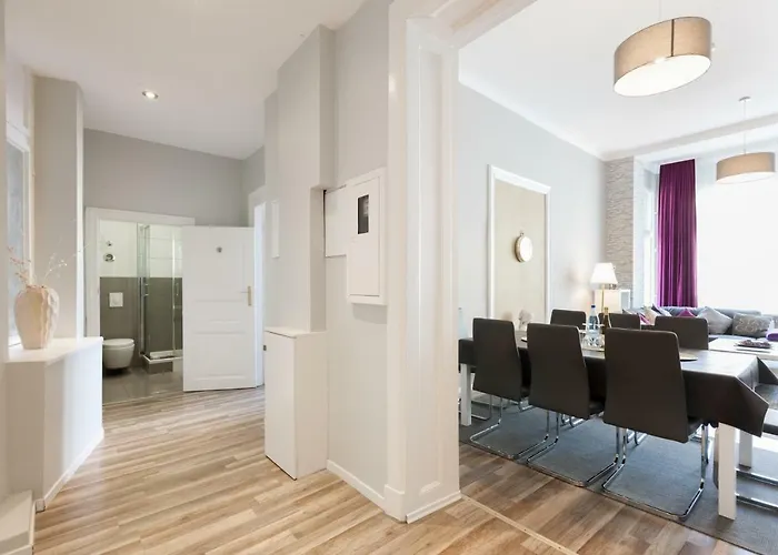 Dilo 120 Sqm 2 Baths Balcony Lägenhet Berlin