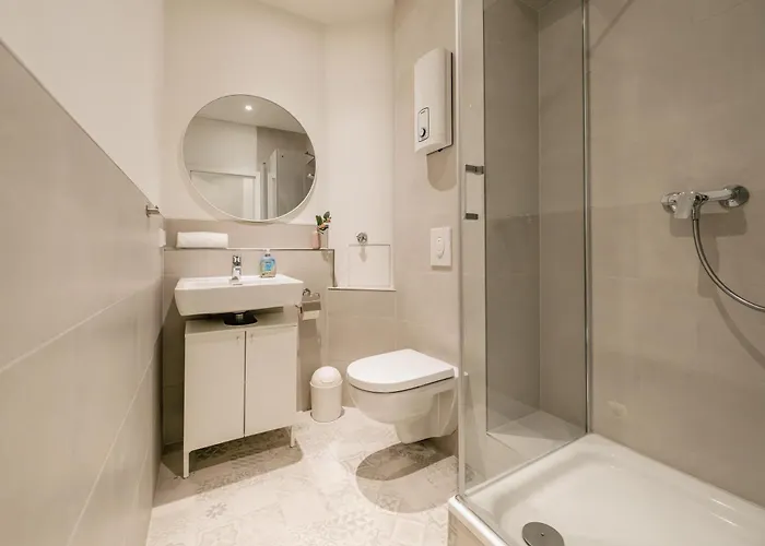 120Qm Mygold Apartment 2 Bathrooms Balcony Up To 9 Guests *